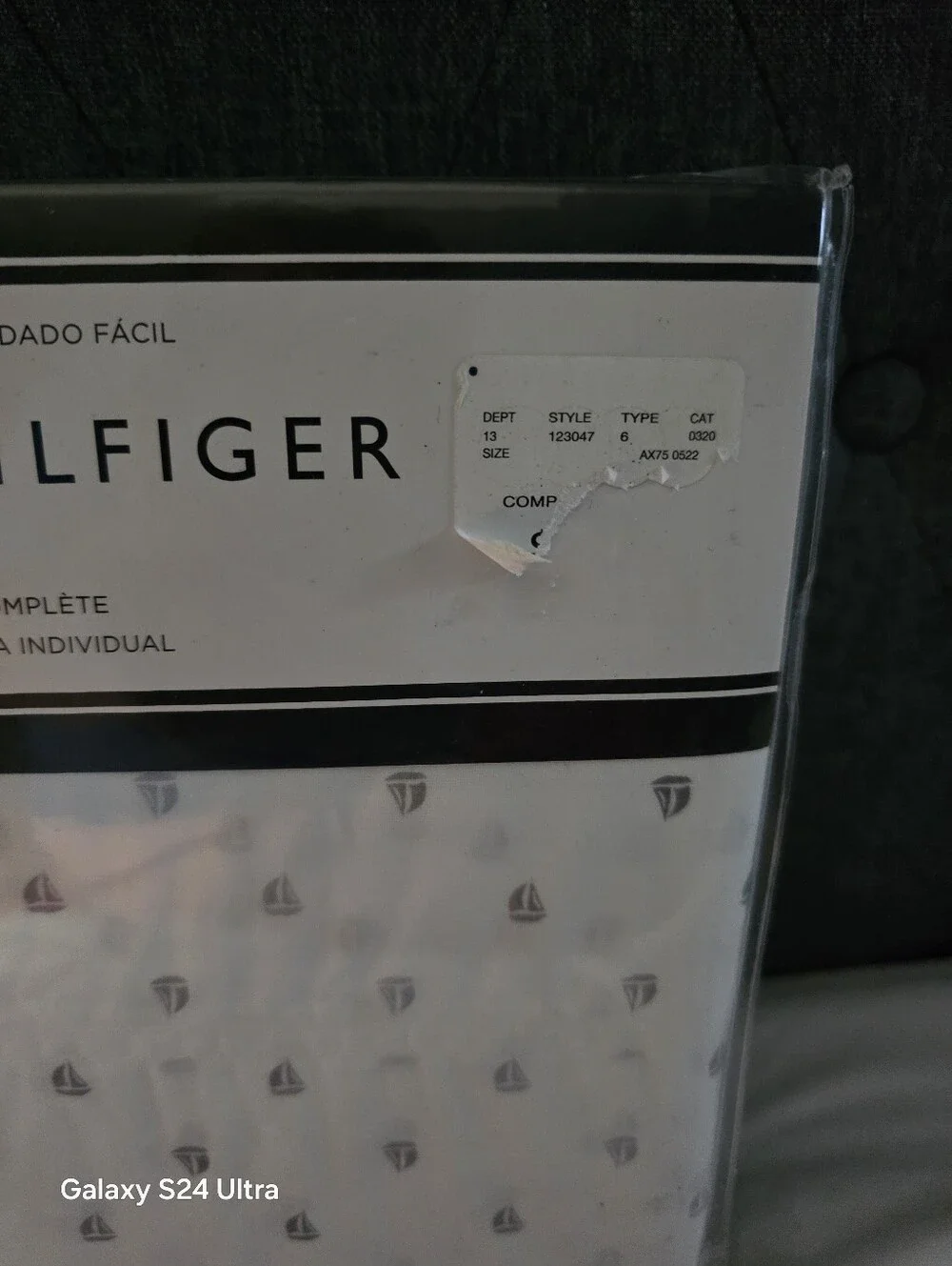 Tommy Hilfiger*  Sailboat Twin Sheet Set * BRAND NEW * NEVER USED